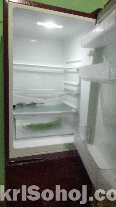 218ltr Samsung fridge